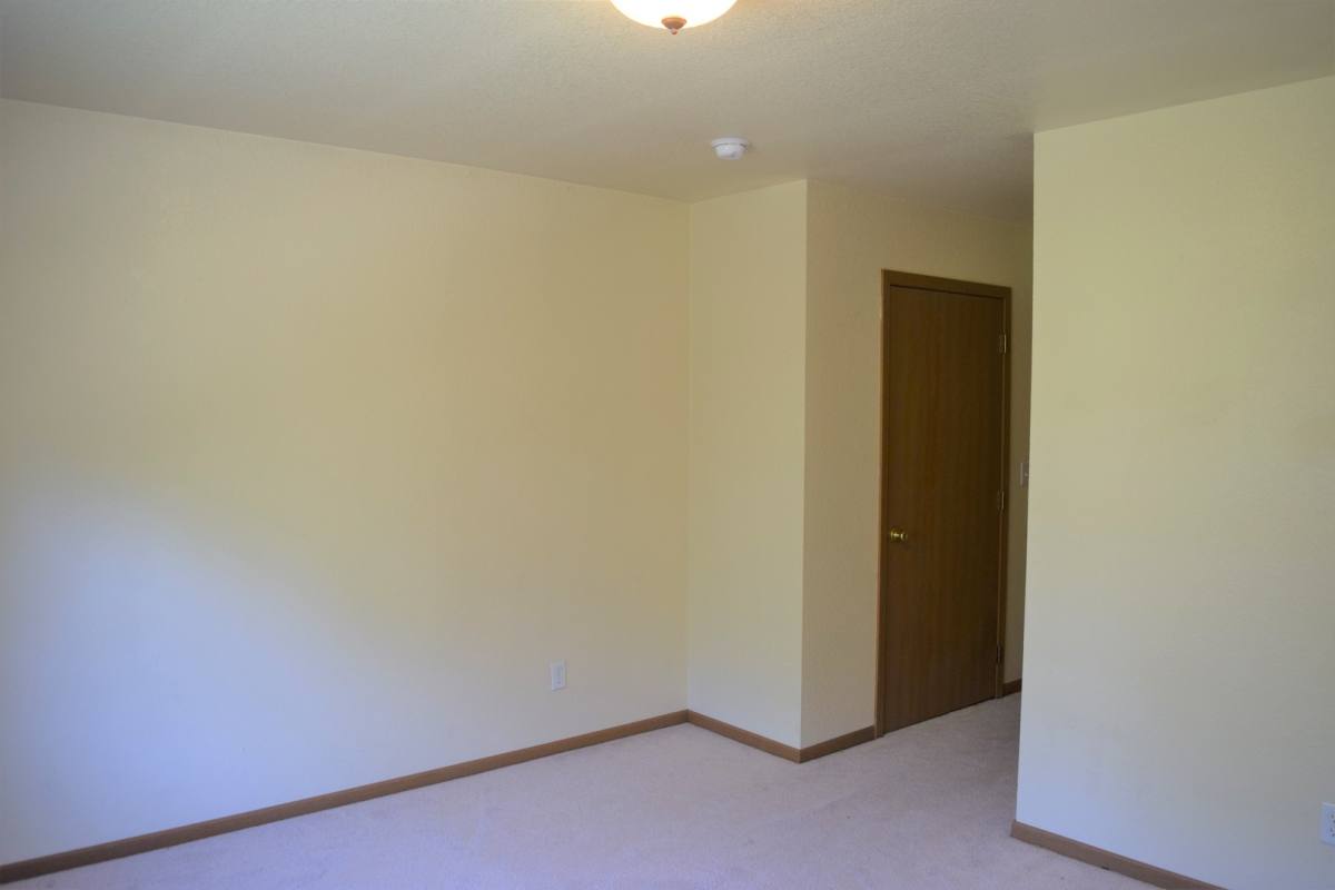 House for rent at 22545 B Hollow Oak, Saint Robert, MO 65584