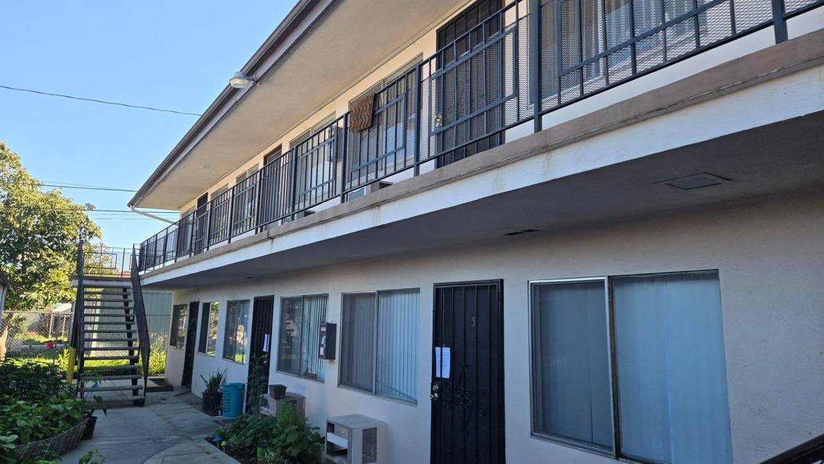 Apartment for rent at 12126 - 12128 Ferris Rd, El Monte, CA 91732