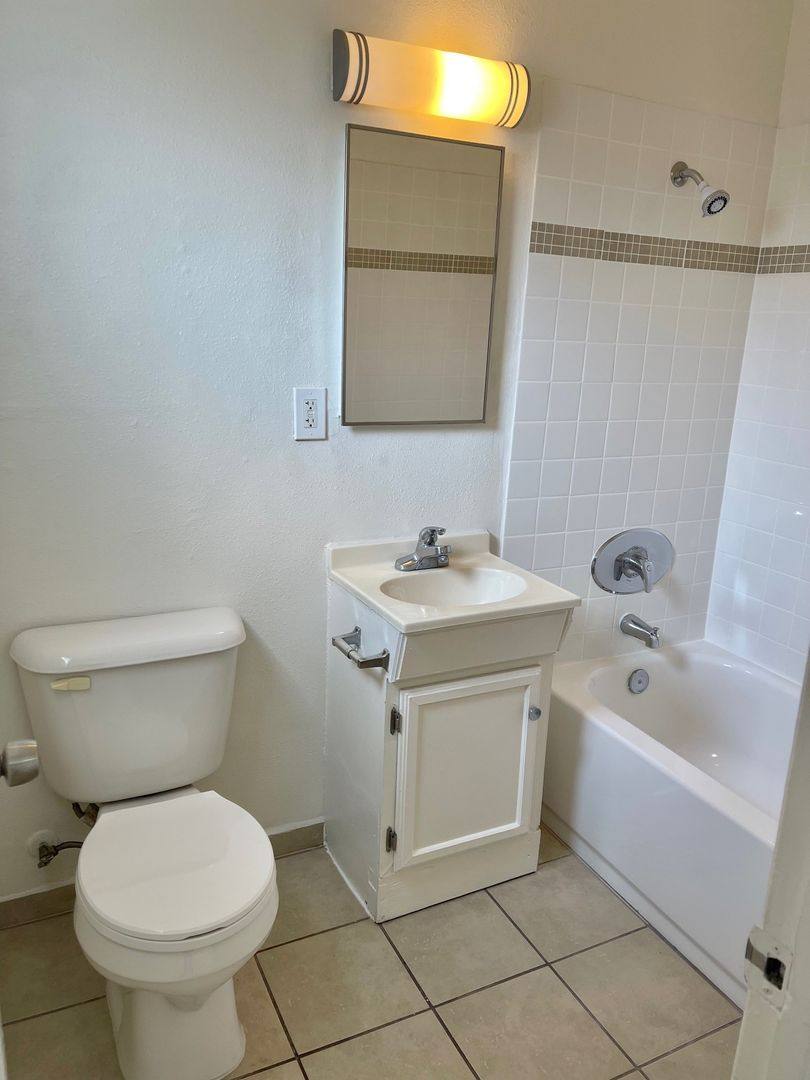 Apartment for rent at 12126 - 12128 Ferris Rd, El Monte, CA 91732
