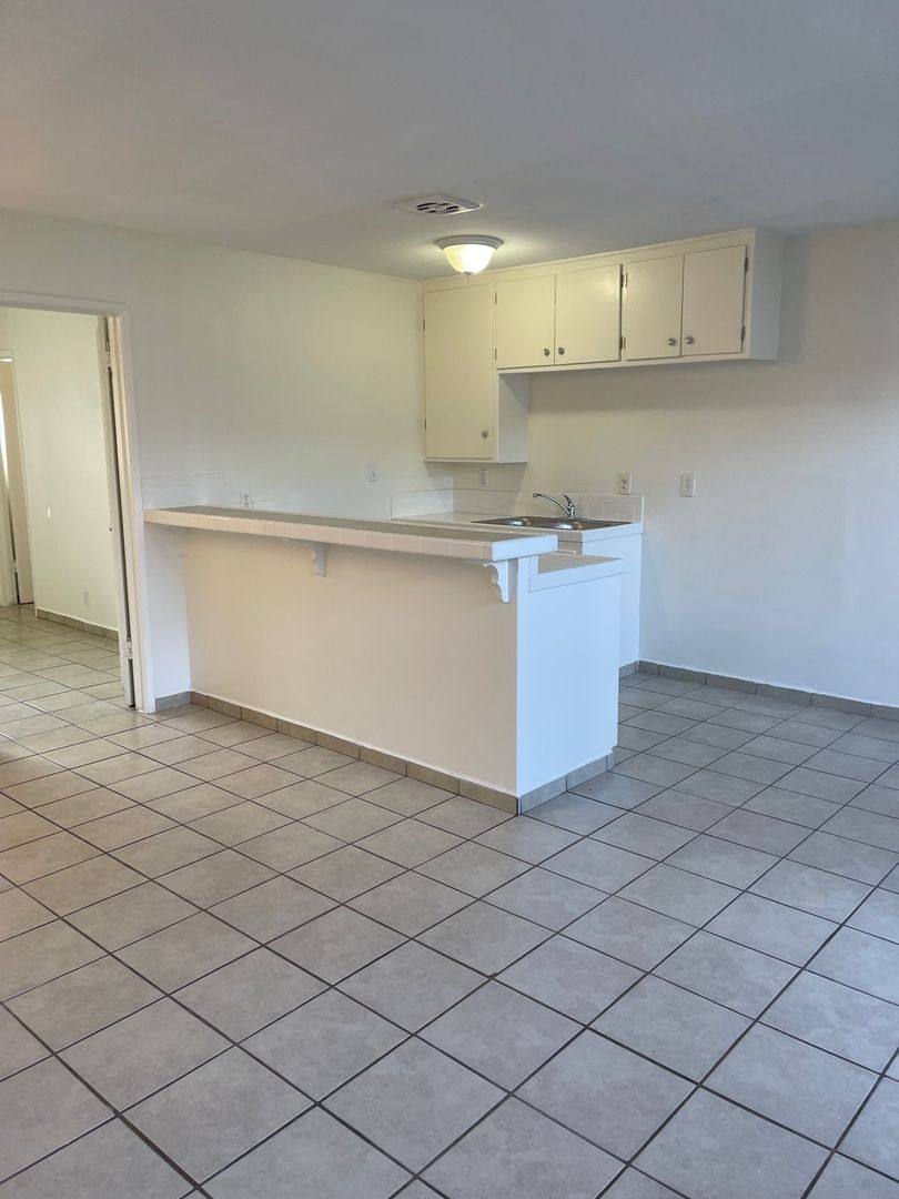 Apartment for rent at 12126 - 12128 Ferris Rd, El Monte, CA 91732
