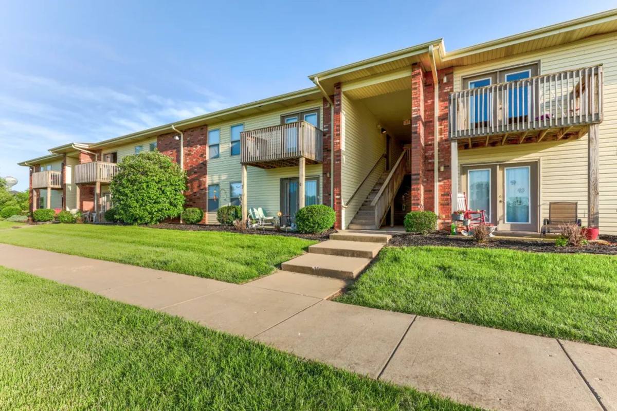 Apartment for rent at 5513 N 12th St, Ozark, MO 65721