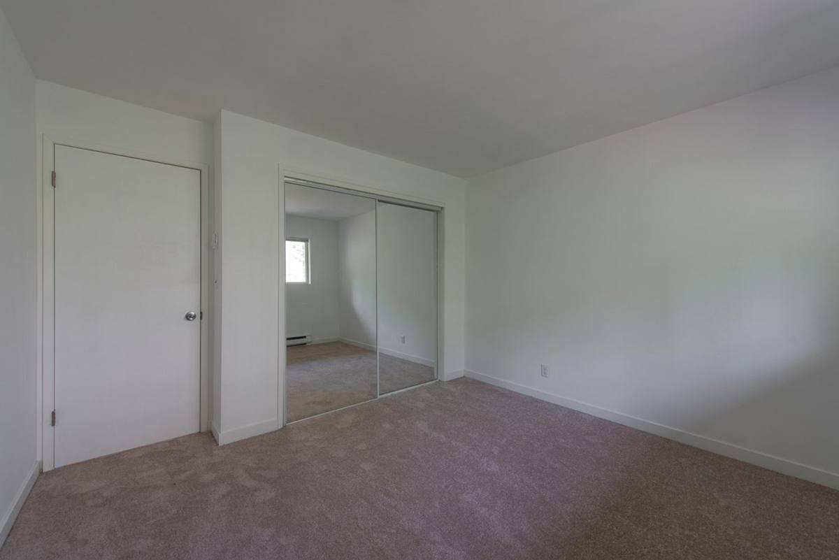 Apartment for rent at 8220 169th Ave NE, Redmond, WA 98052