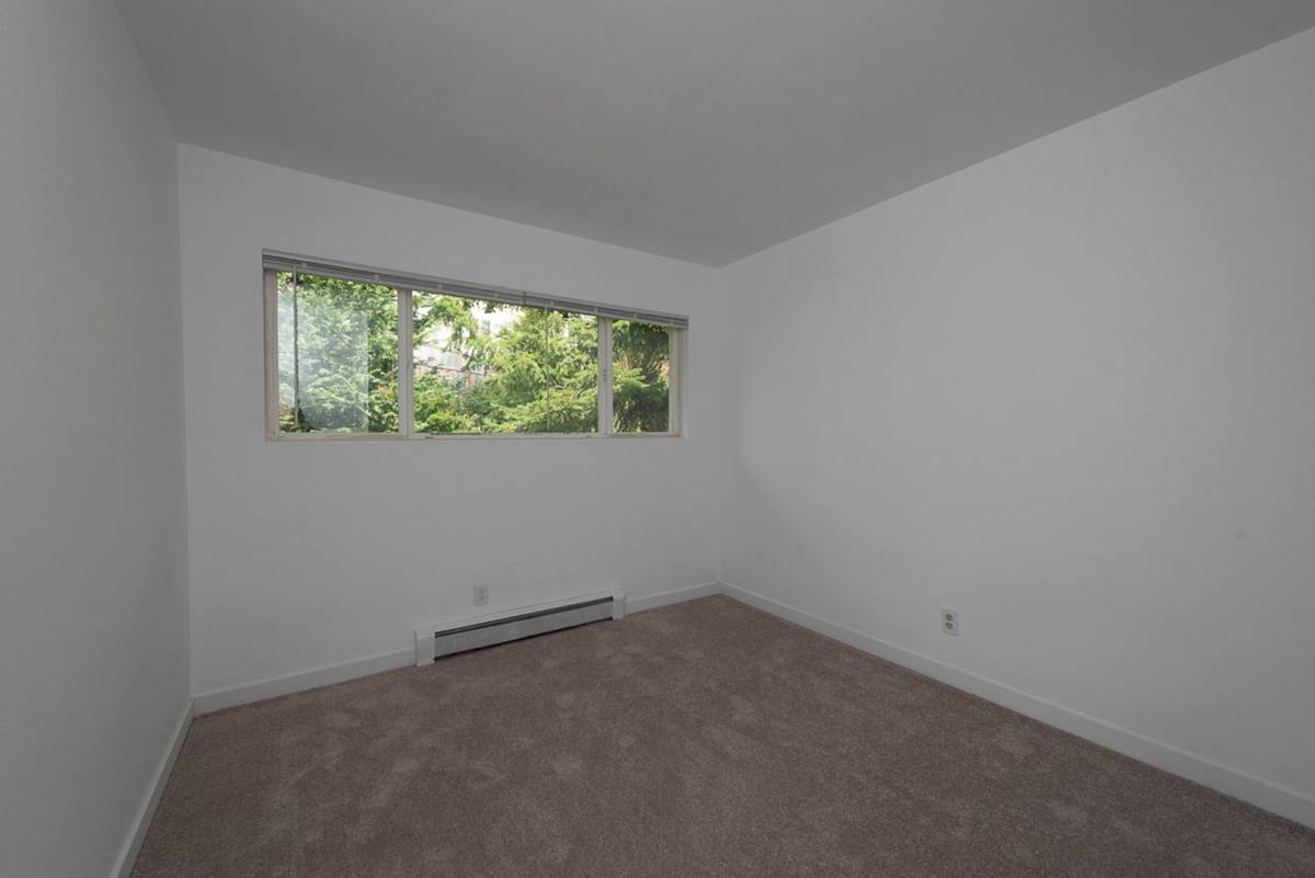 Apartment for rent at 8220 169th Ave NE, Redmond, WA 98052