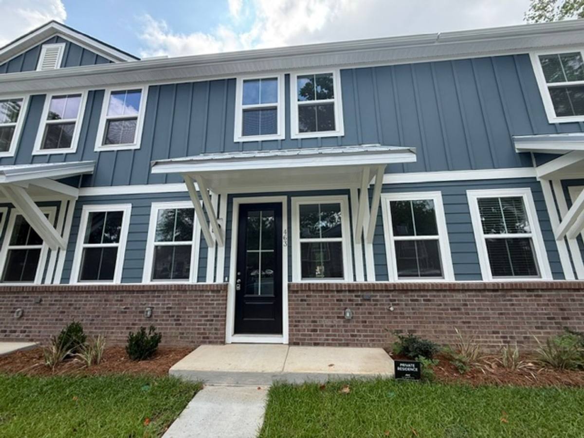 Townhouse for rent at 463 Martins Creek Blvd, Summerville, SC 29485