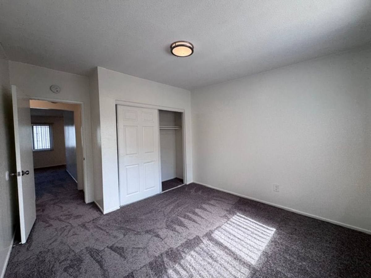 Apartment for rent at 1128 E 12th St, Long Beach, CA 90813