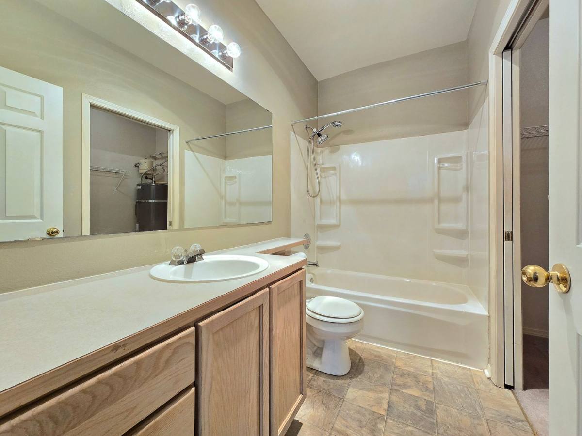Condo for rent at 18930 Bothell-Everett Highway V101, Bothell, WA 98012