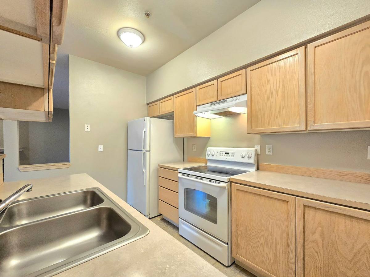 Condo for rent at 18930 Bothell-Everett Highway V101, Bothell, WA 98012