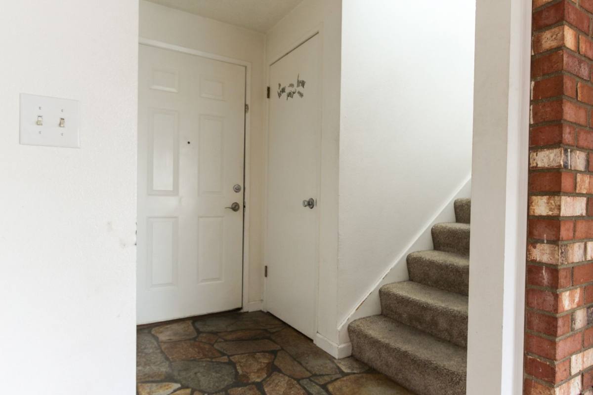 Apartment for rent at 2019 C St SE, Auburn, WA 98002
