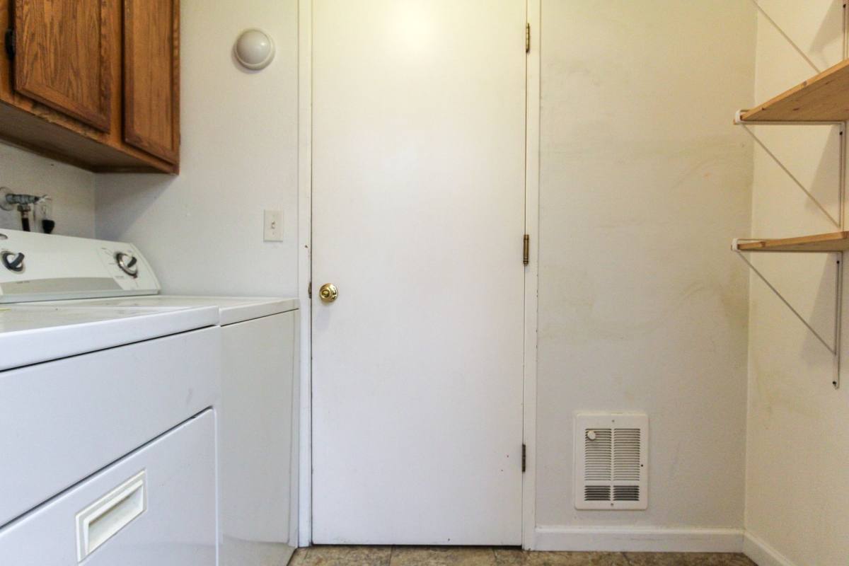 Apartment for rent at 2019 C St SE, Auburn, WA 98002
