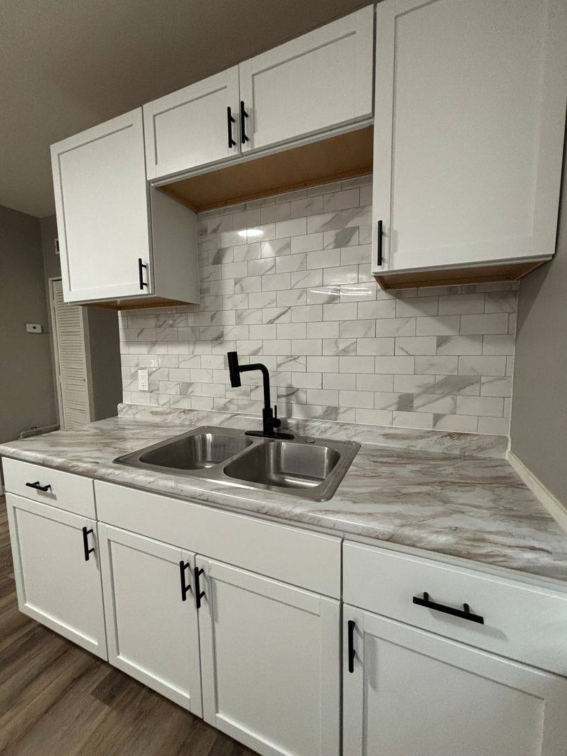 Apartment for rent at 3926 Butternut St, East Chicago, IN 46312