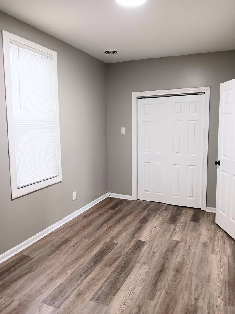 Apartment for rent at 3926 Butternut St, East Chicago, IN 46312