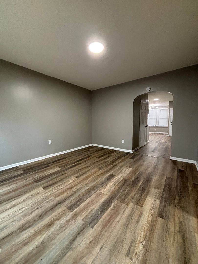 Apartment for rent at 3926 Butternut St, East Chicago, IN 46312