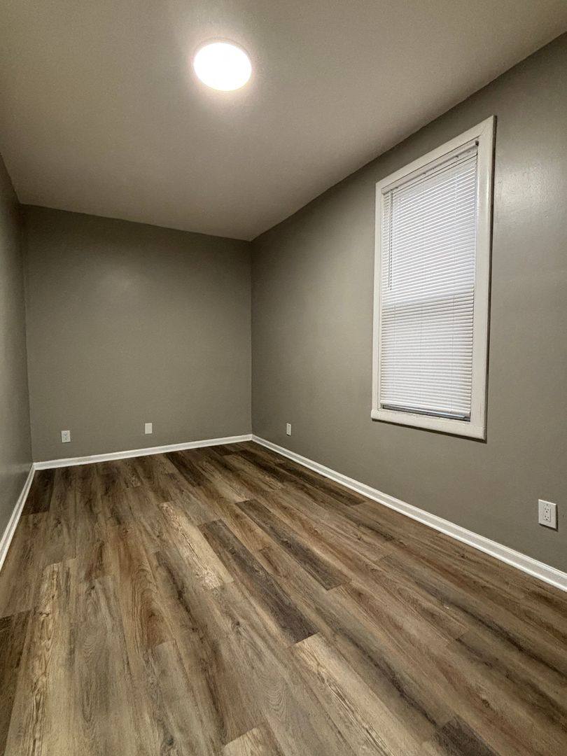 Apartment for rent at 3926 Butternut St, East Chicago, IN 46312