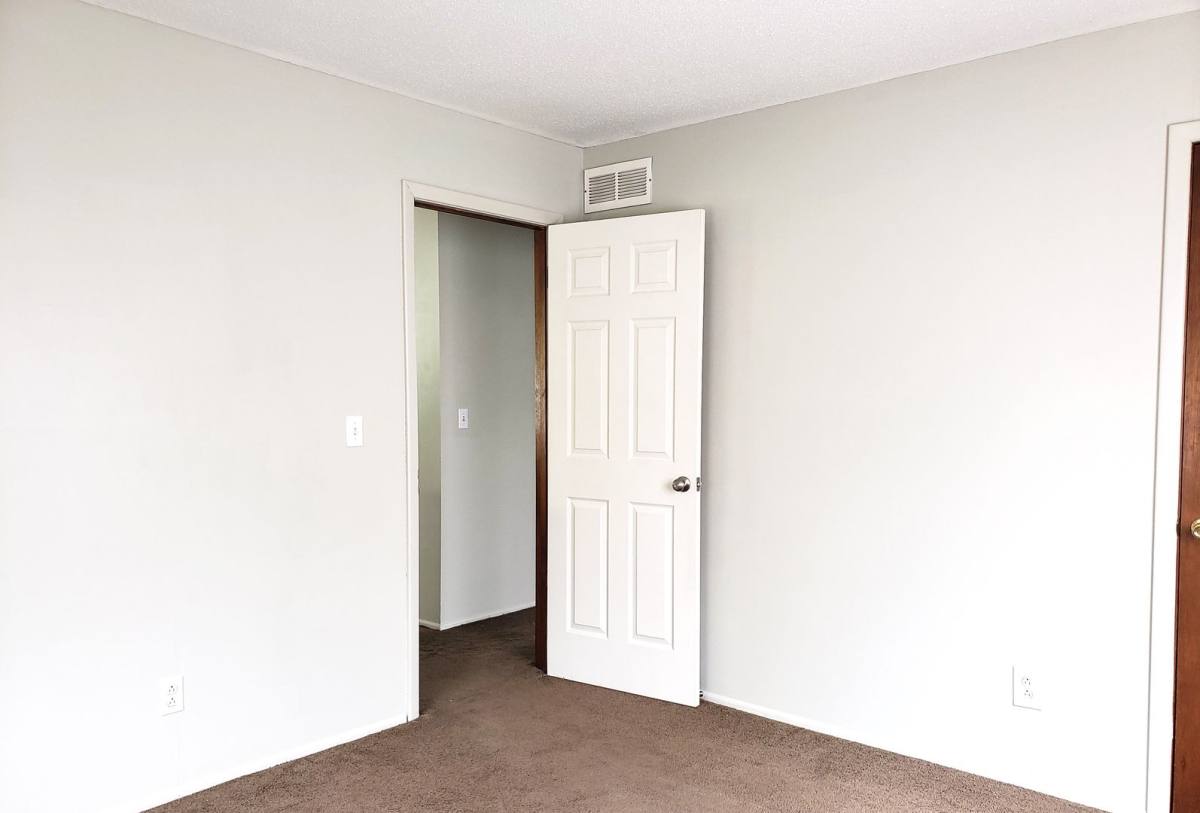 Apartment for rent at 1220 W Patterson Ave, Wichita, KS 67217