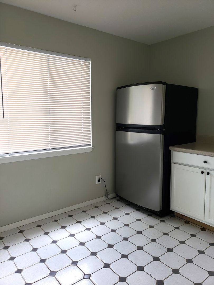 Apartment for rent at 1220 W Patterson Ave, Wichita, KS 67217