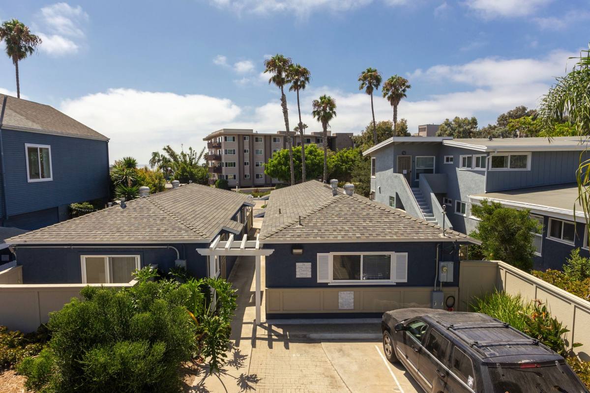 Apartment for rent at 5024-5050 Mission Blvd, San Diego, CA 92109