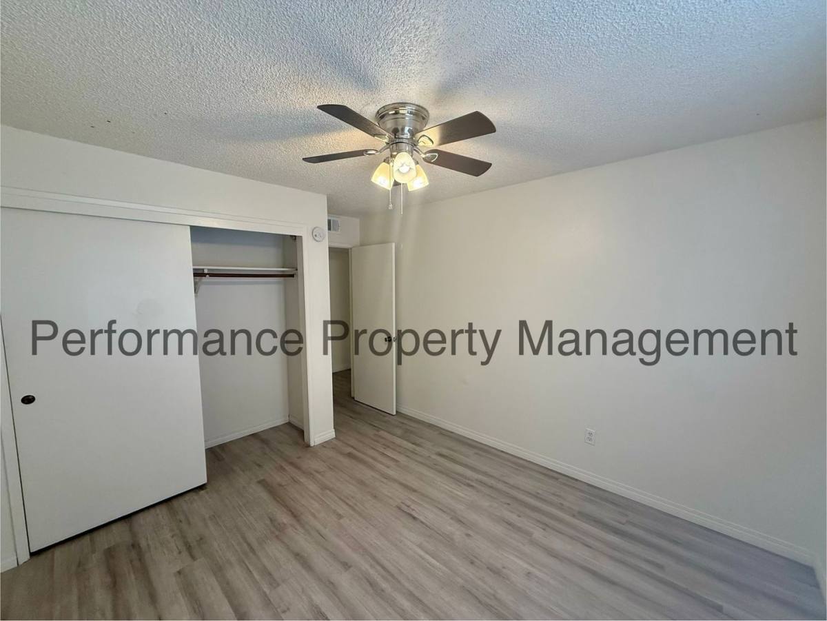 Apartment for rent at 730 James Rd, Bakersfield, CA 93308