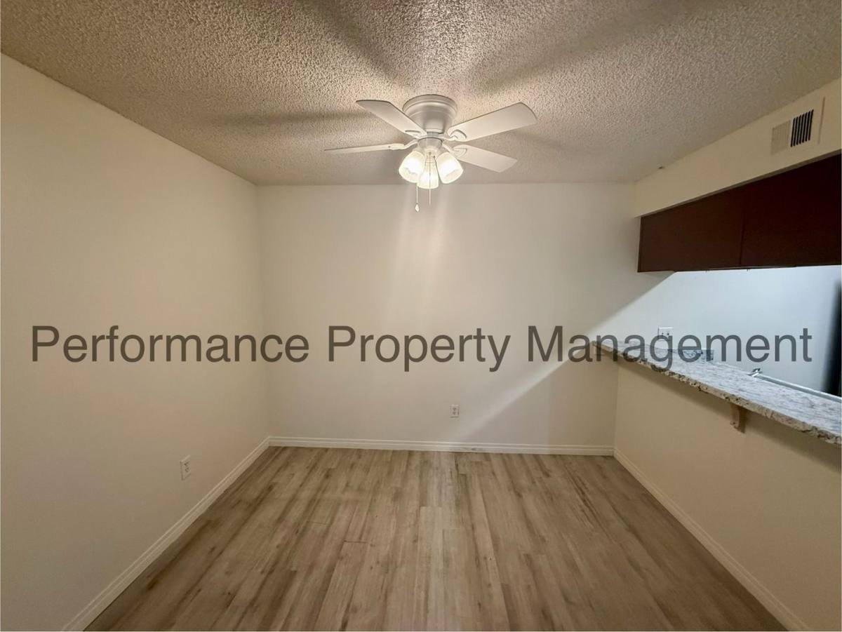 Apartment for rent at 730 James Rd, Bakersfield, CA 93308