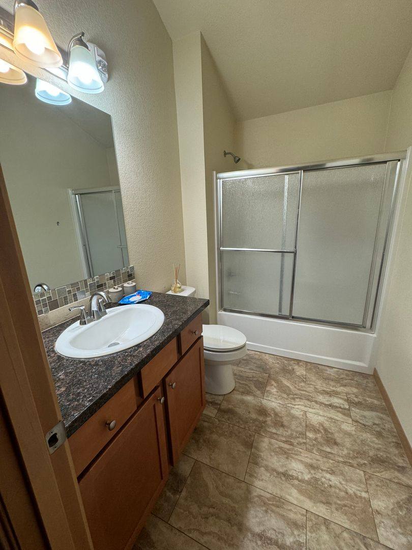Apartment for rent at 23215 NE Halsey St, Boring, OR 97009