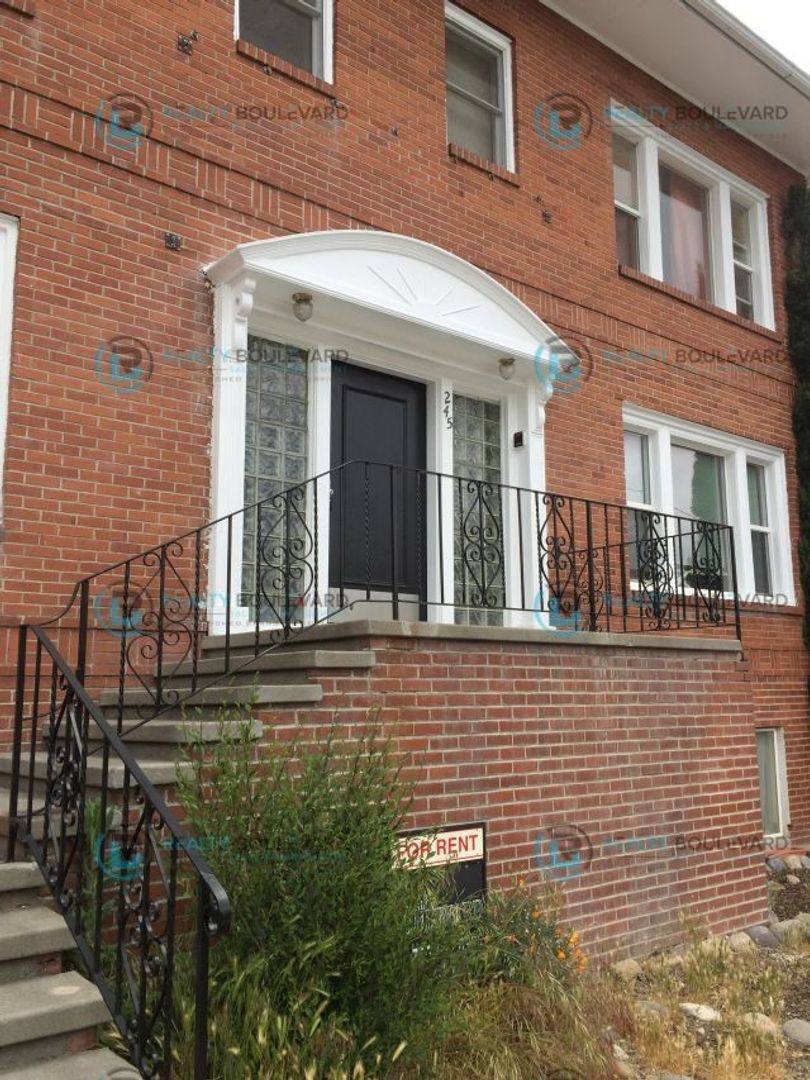 Apartment for rent at 245 W Taylor St, Reno, NV 89509