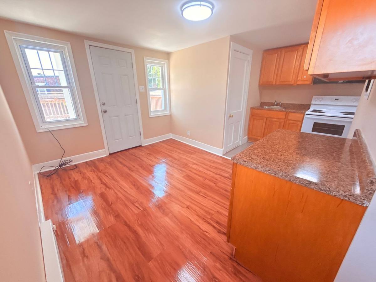 Apartment for rent at 384 E High St, Pottstown, PA 19464