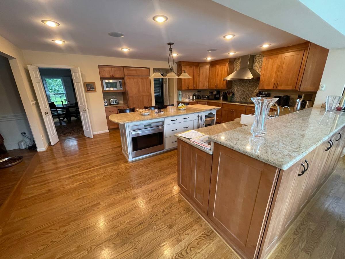House for rent at 13209 Lantern Hollow Dr, Gaithersburg, MD 20878