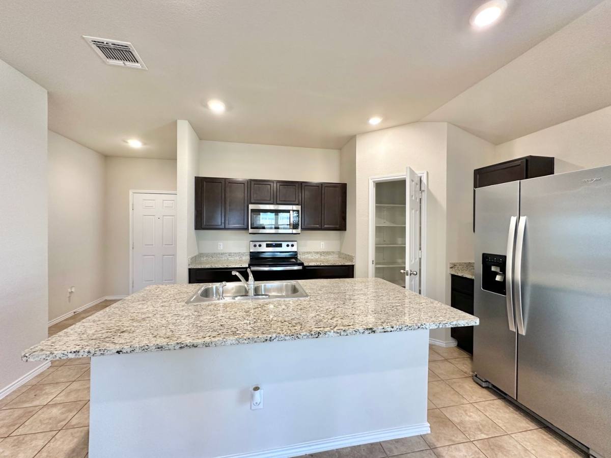 House for rent at 5911 Harriet Tubman Ave, Killeen, TX 76543
