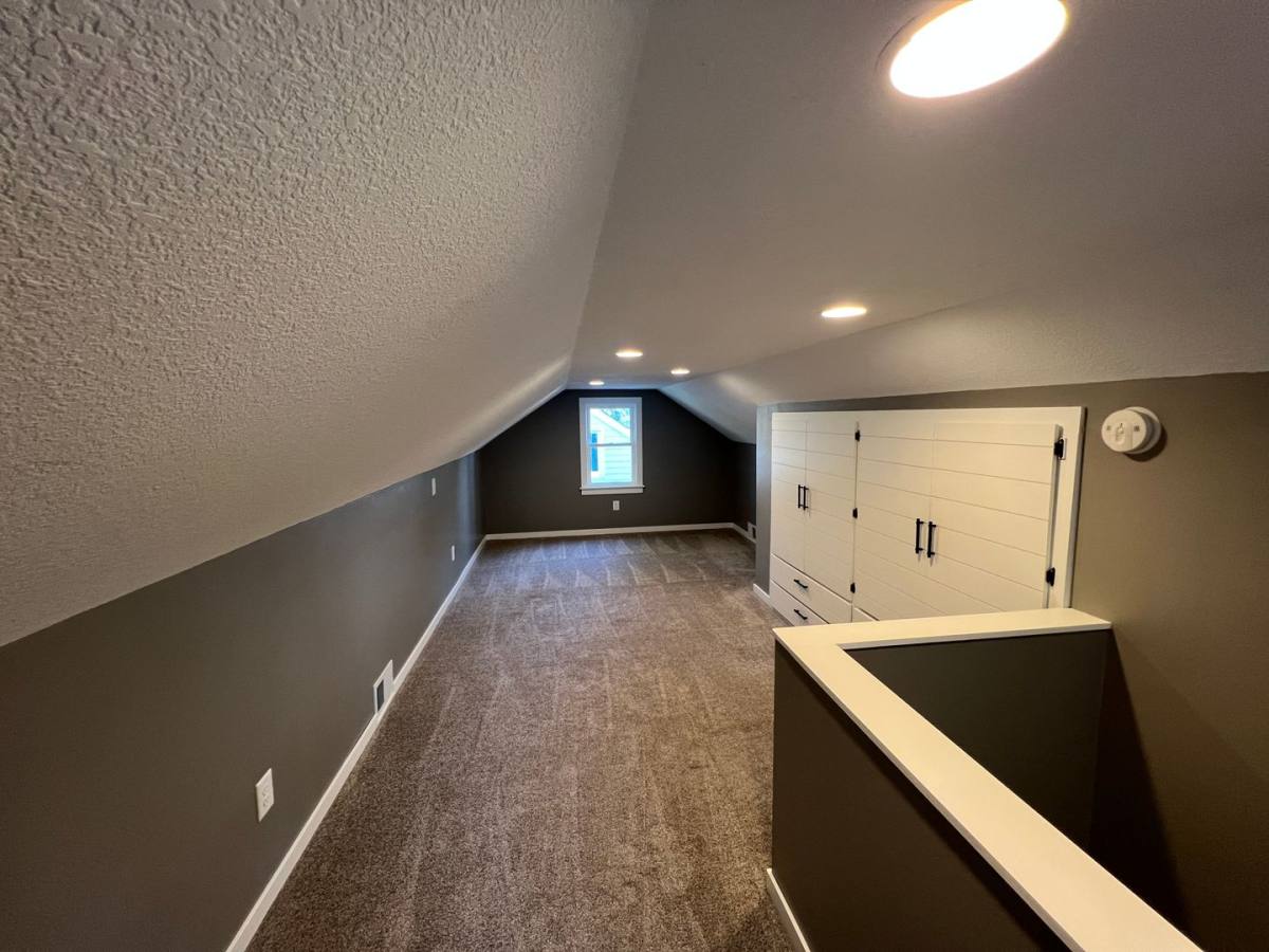 House for rent at 304 18 1 2 Ave SW, Rochester, MN 55902