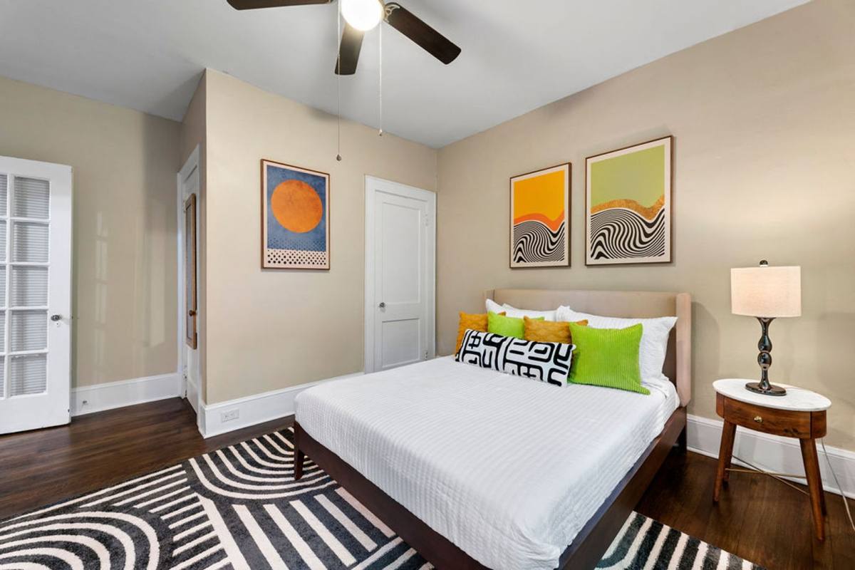 Apartment for rent at 856 Ponce De Leon Ave NE, Atlanta, GA 30306
