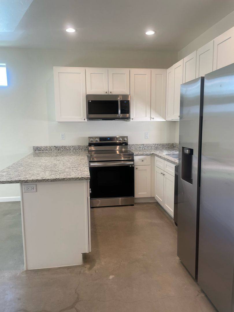 Apartment for rent at 3532-3540 N Country Club Rd, Tucson, AZ 85716