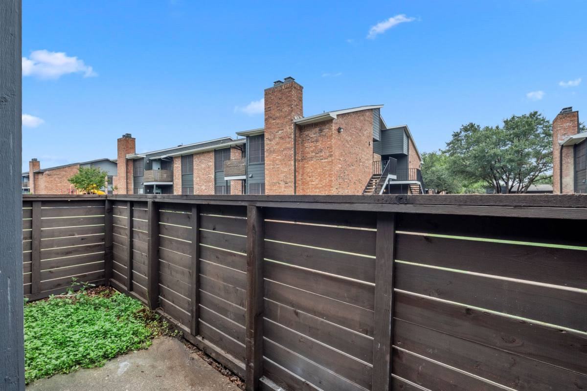 Apartment for rent at 900 Frances Way, Richardson, TX 75081