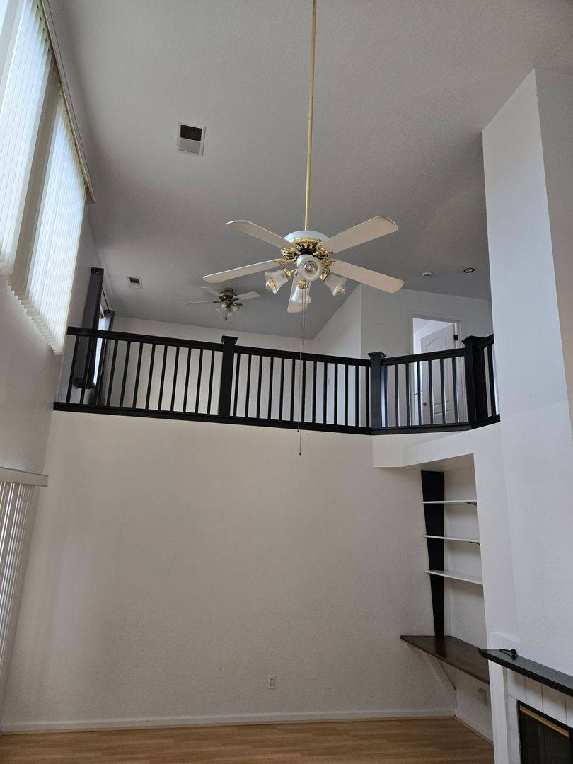 House for rent at 647 Vista Court, Lemoore, CA 93245