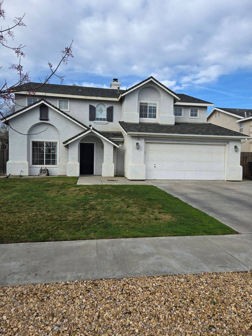 House for rent at 647 Vista Court, Lemoore, CA 93245