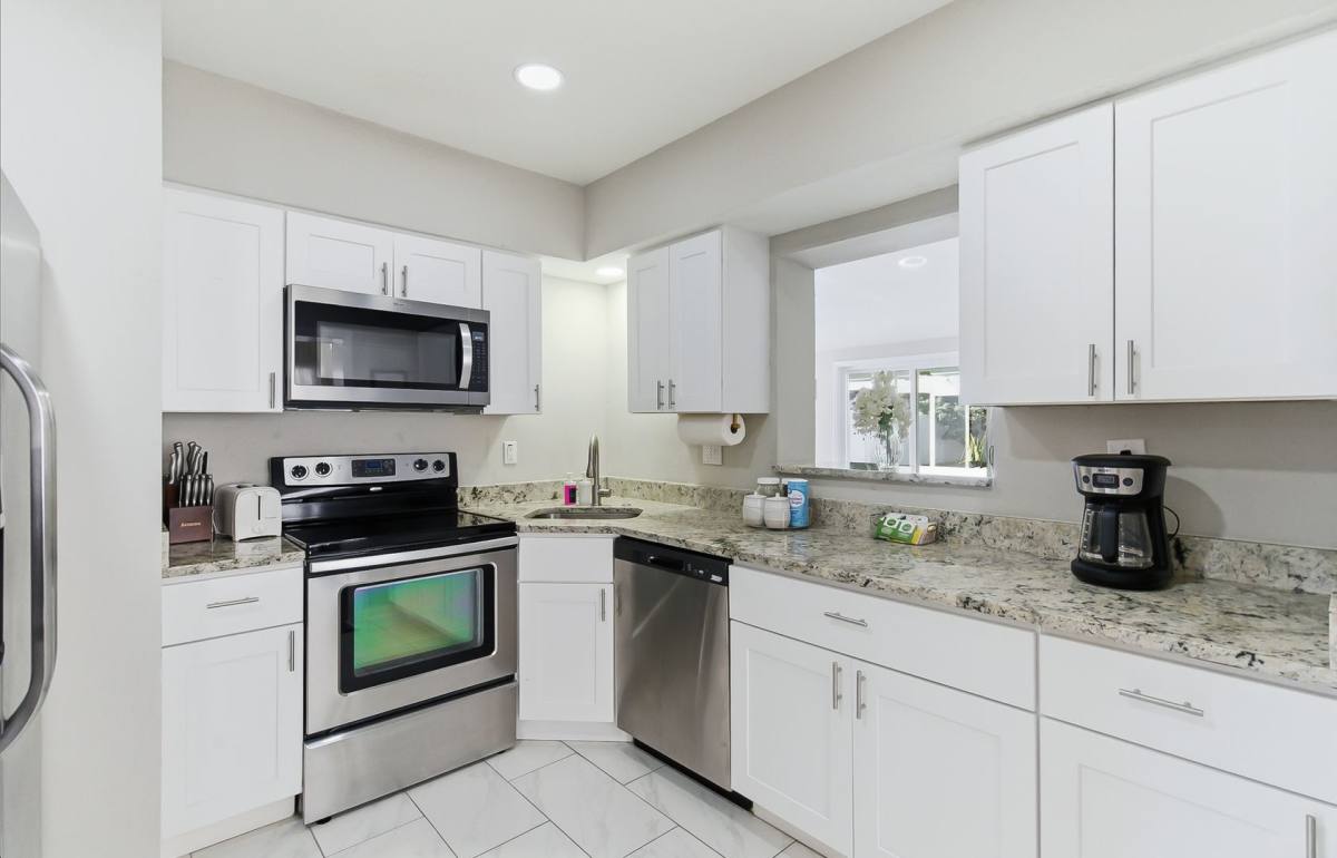 House for rent at 305 N Conrad Ave, Sarasota, FL 34237