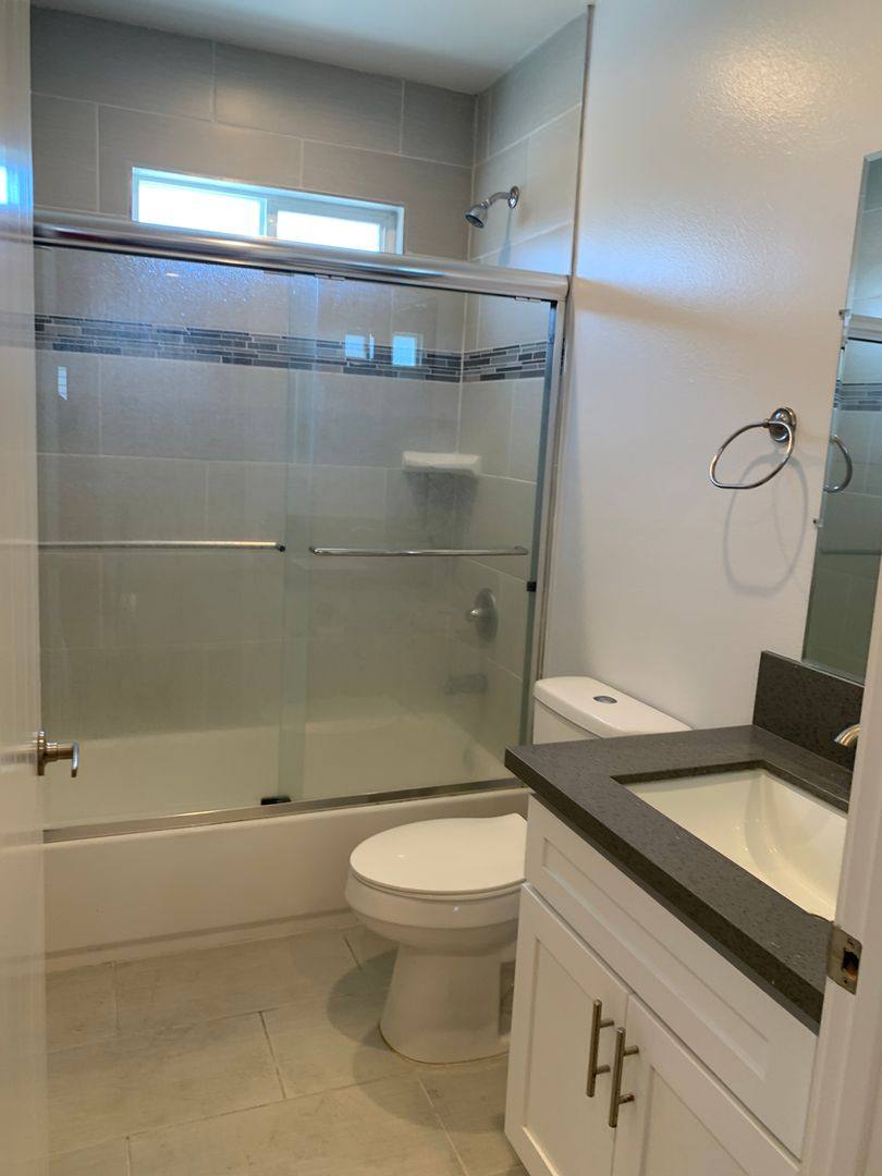 Apartment for rent at 236-238 1 2 N Dillon St, Los Angeles, CA 90026