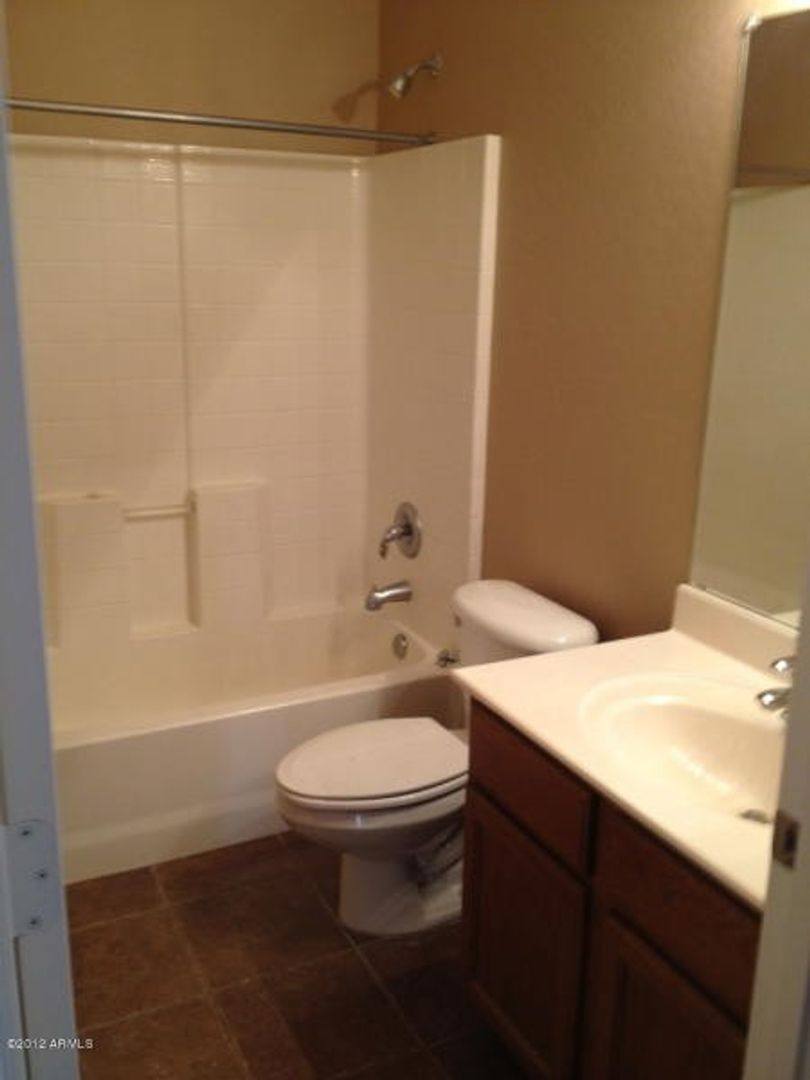 House for rent at 526 E Bartlett Way, Chandler, AZ 85249