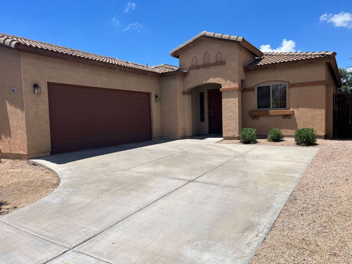 House for rent at 526 E Bartlett Way, Chandler, AZ 85249