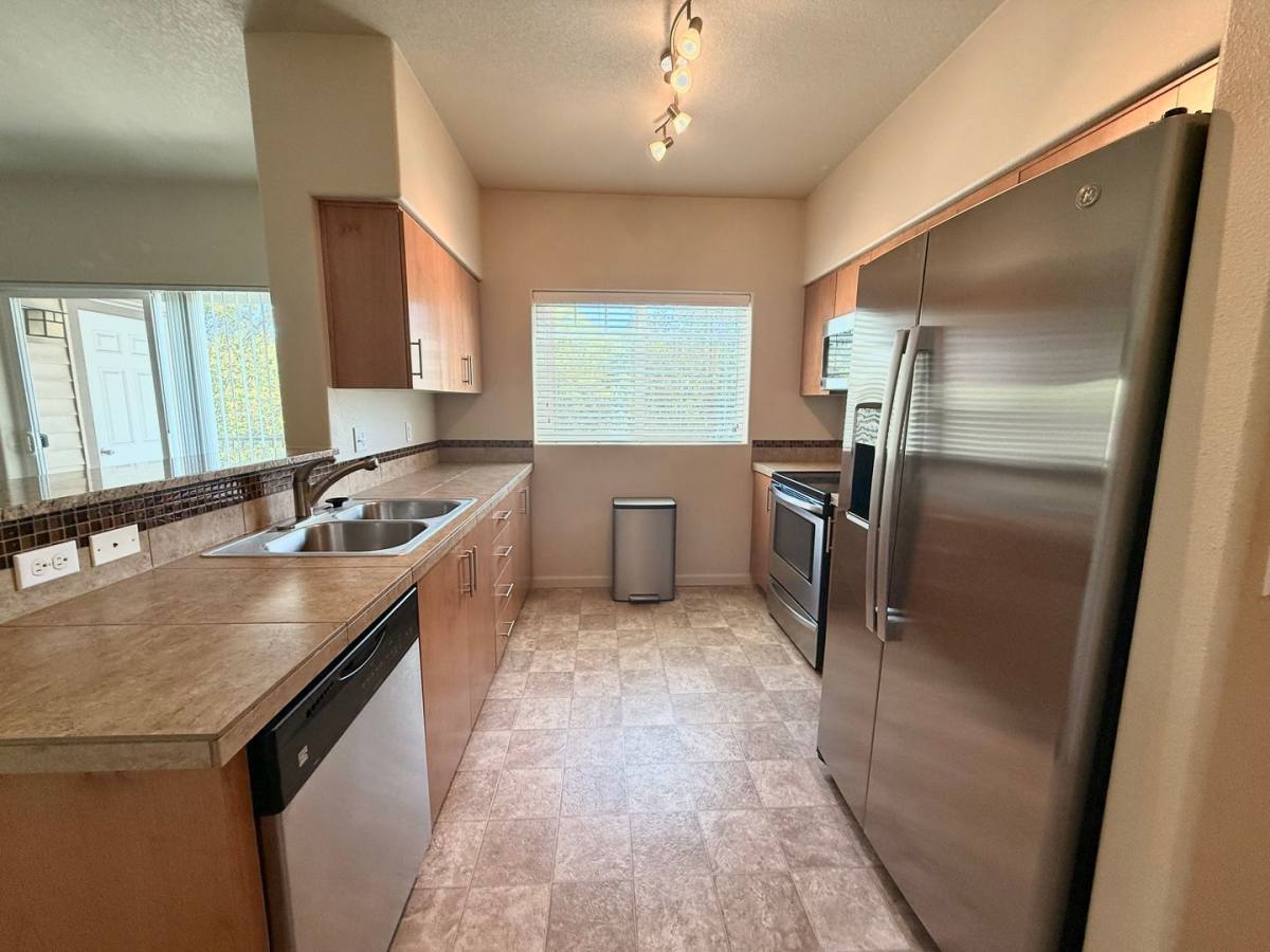 Condo for rent at 10834 NE Holly St #202, Beaverton, OR 97006