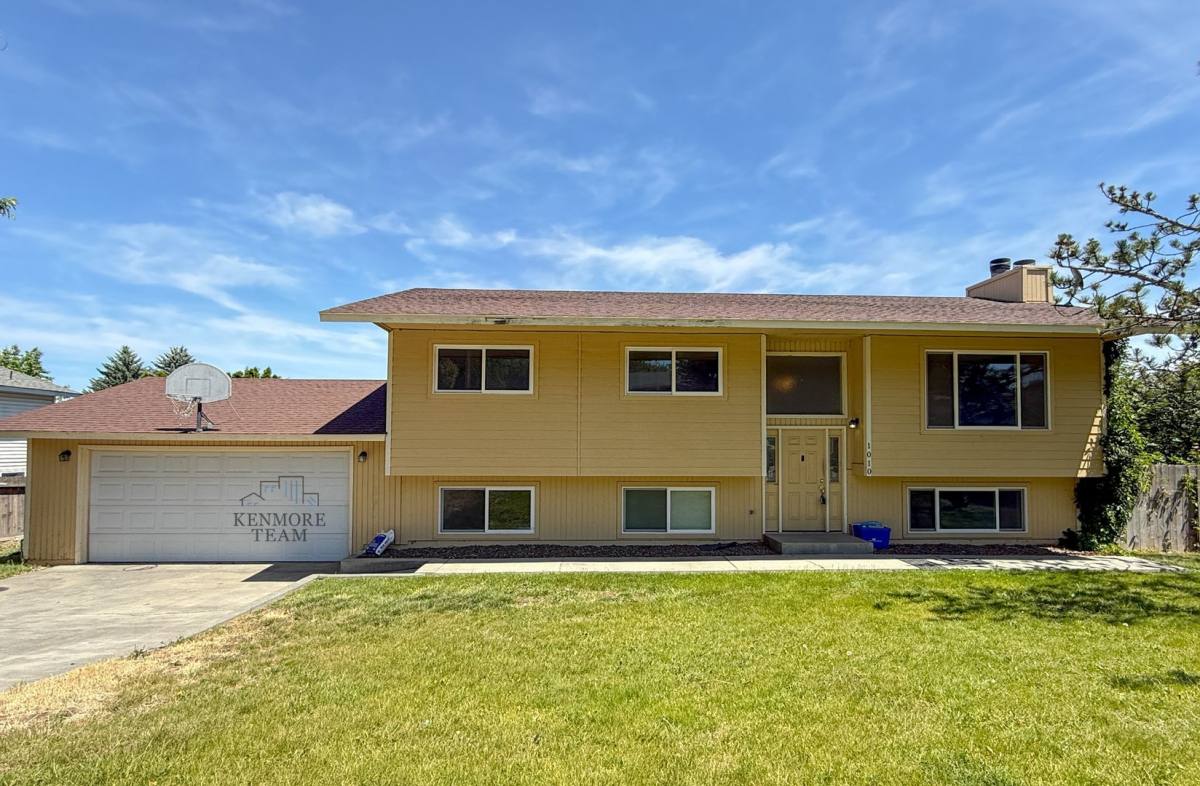 House for rent at 1010 W 15th Place, Kennewick, WA 99337