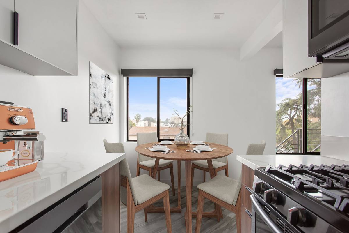 Apartment for rent at 230 S Carondelet St, Los Angeles, CA 90057