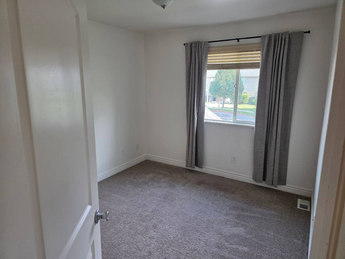 Townhouse for rent at 482 E 475 N, Ogden, UT 84404