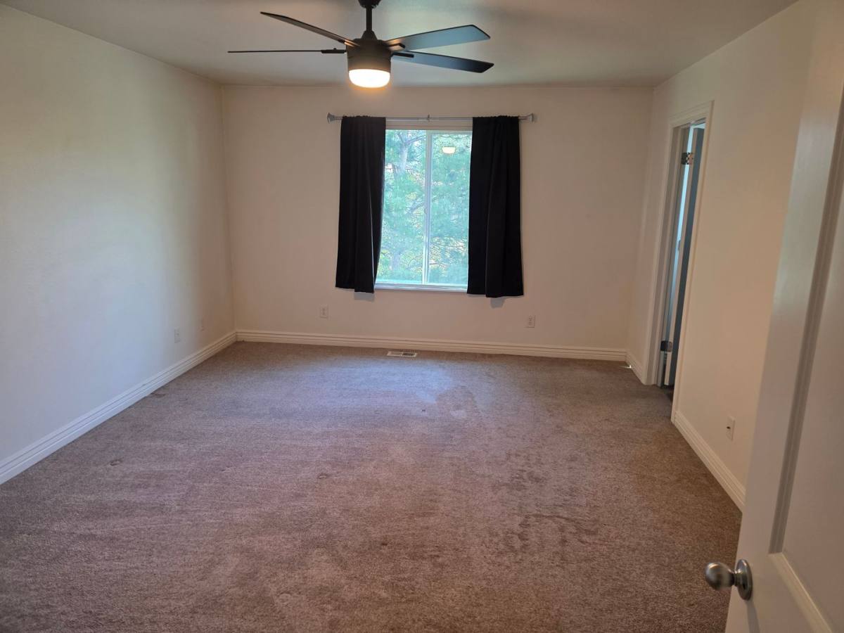 Townhouse for rent at 482 E 475 N, Ogden, UT 84404