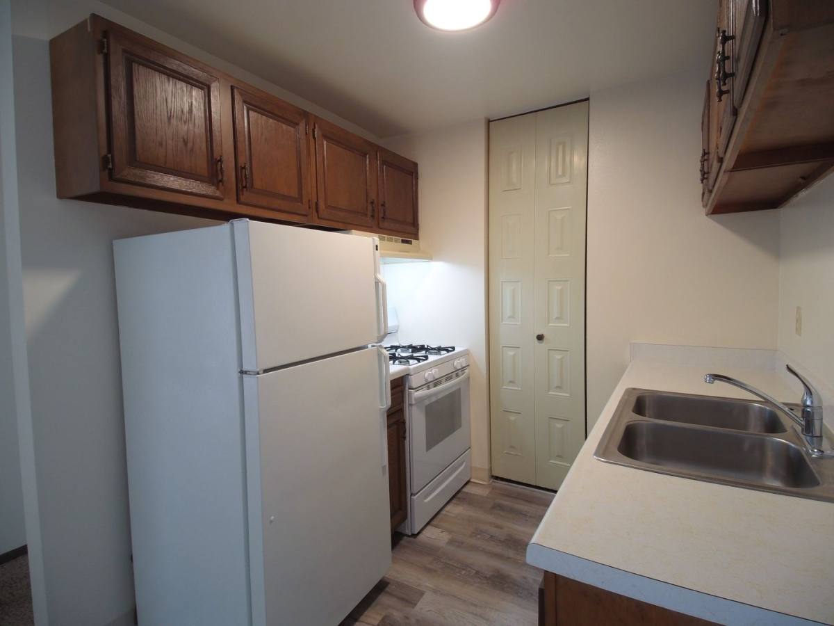 Apartment for rent at 4701 Indian Hills Dr, Racine, WI 53406