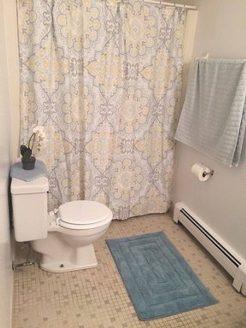Apartment for rent at 4701 Indian Hills Dr, Racine, WI 53406