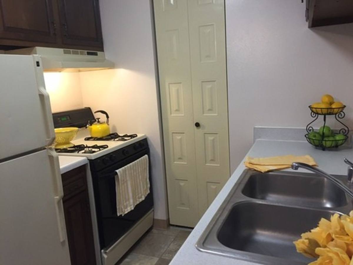 Apartment for rent at 4701 Indian Hills Dr, Racine, WI 53406
