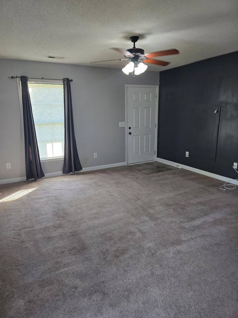 House for rent at 3760 Randy Lane, Effingham, SC 29541