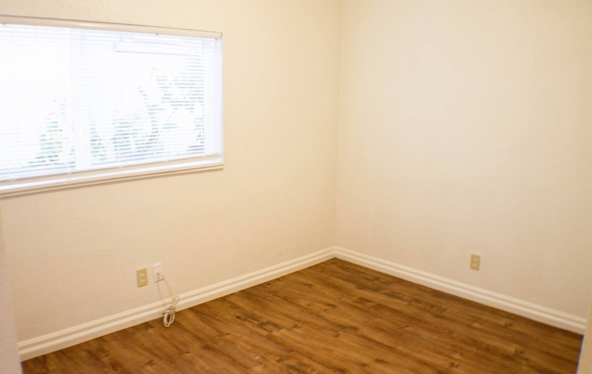 Apartment for rent at 2217-2221 Lee St SE, Salem, OR 97301