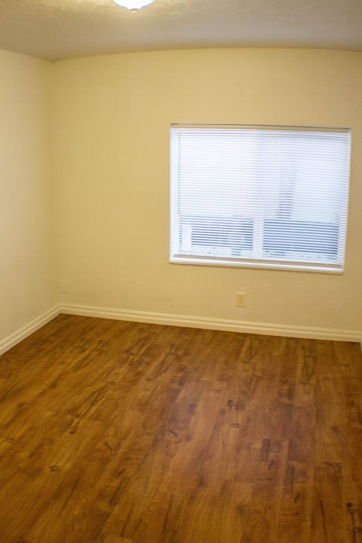 Apartment for rent at 2217-2221 Lee St SE, Salem, OR 97301