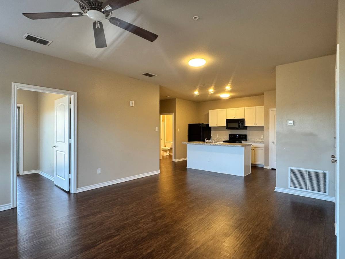 Apartment for rent at 9099 Bellwood Lake Dr, Tyler, TX 75709
