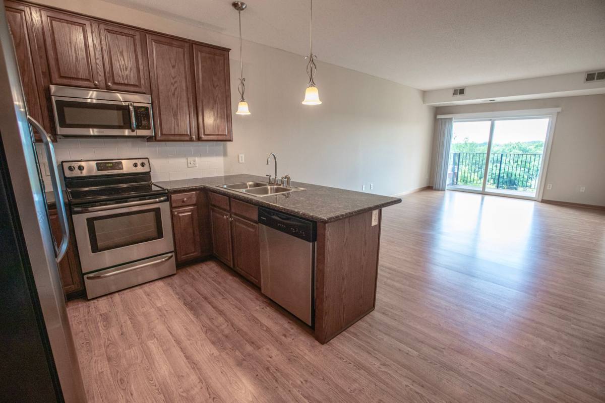 Apartment for rent at 633 Main St NW, Elk River, MN 55330